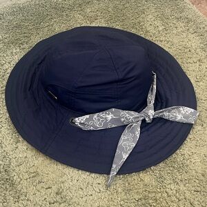 Duluth Trading Co Blue Bucket Hat